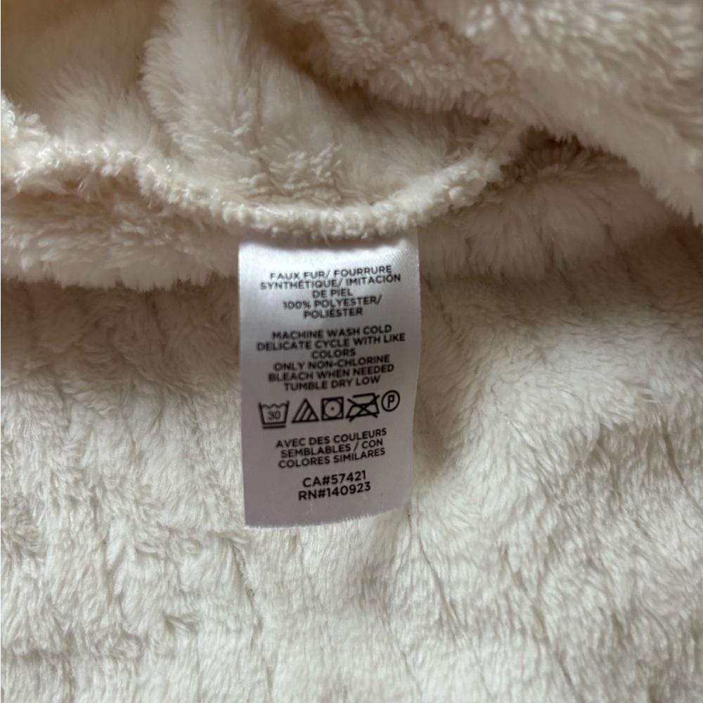 ❄️ LOFT soft fluffy sweatshirt - Picture 8 of 8